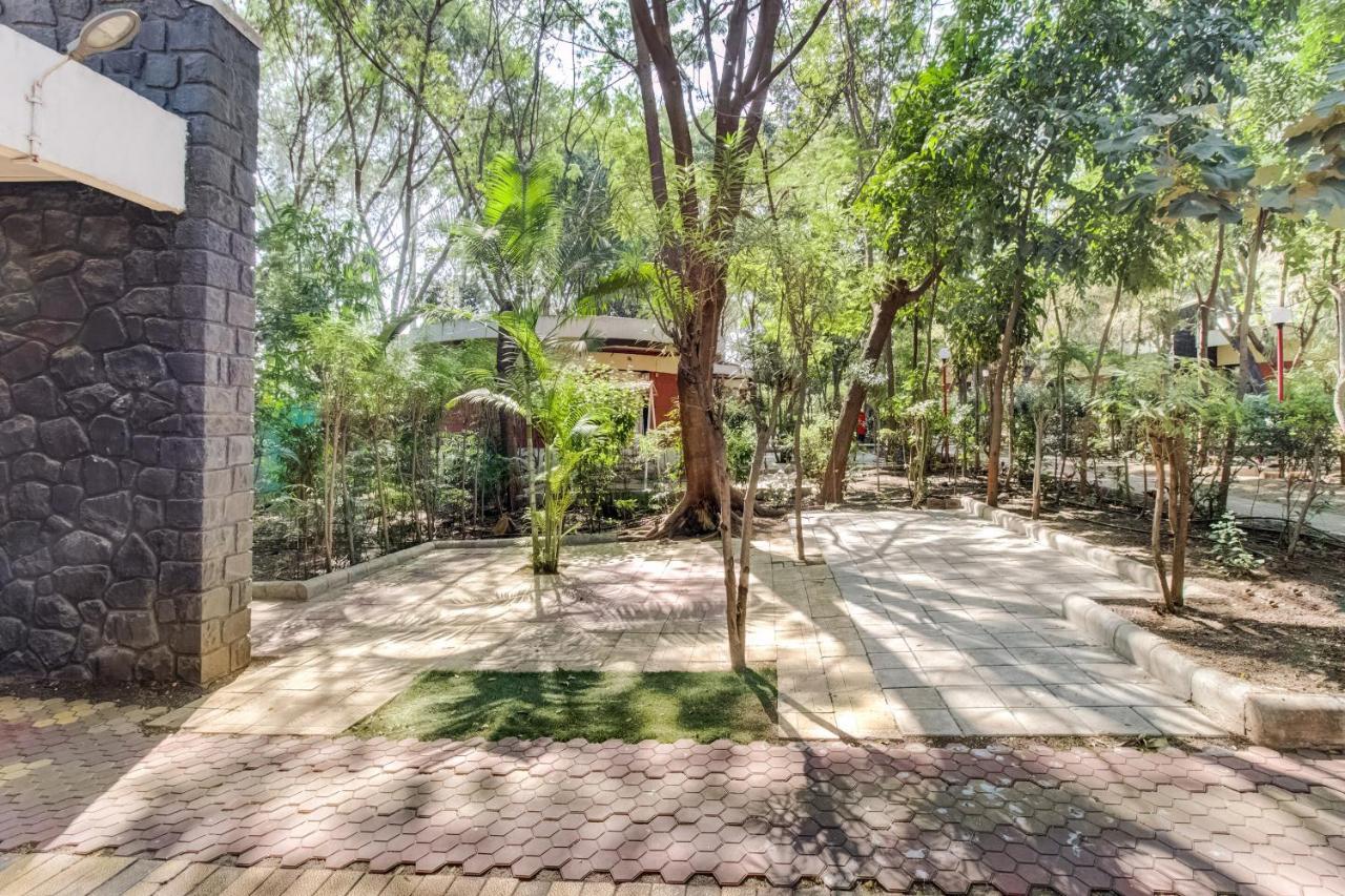 Hotel Tapovan Nashik Buitenkant foto